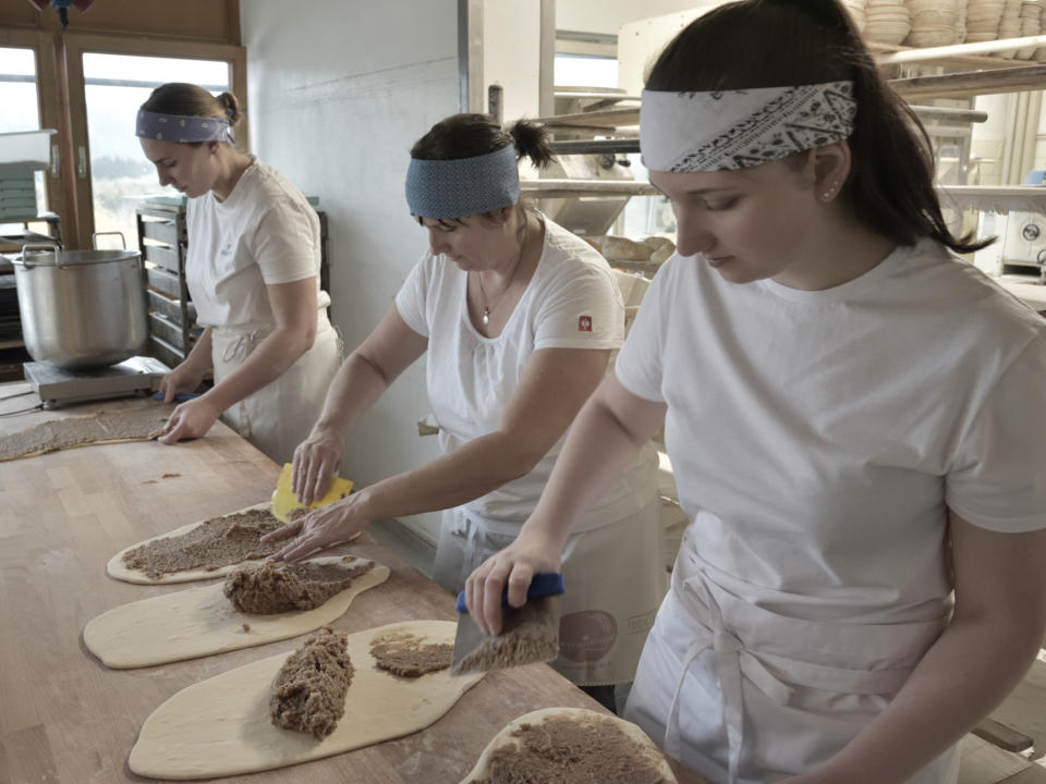 Bäckerei-Handwerk bei Bäckerei Gschwill in Halblech